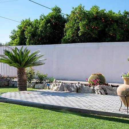 Ifinoi House Apartment